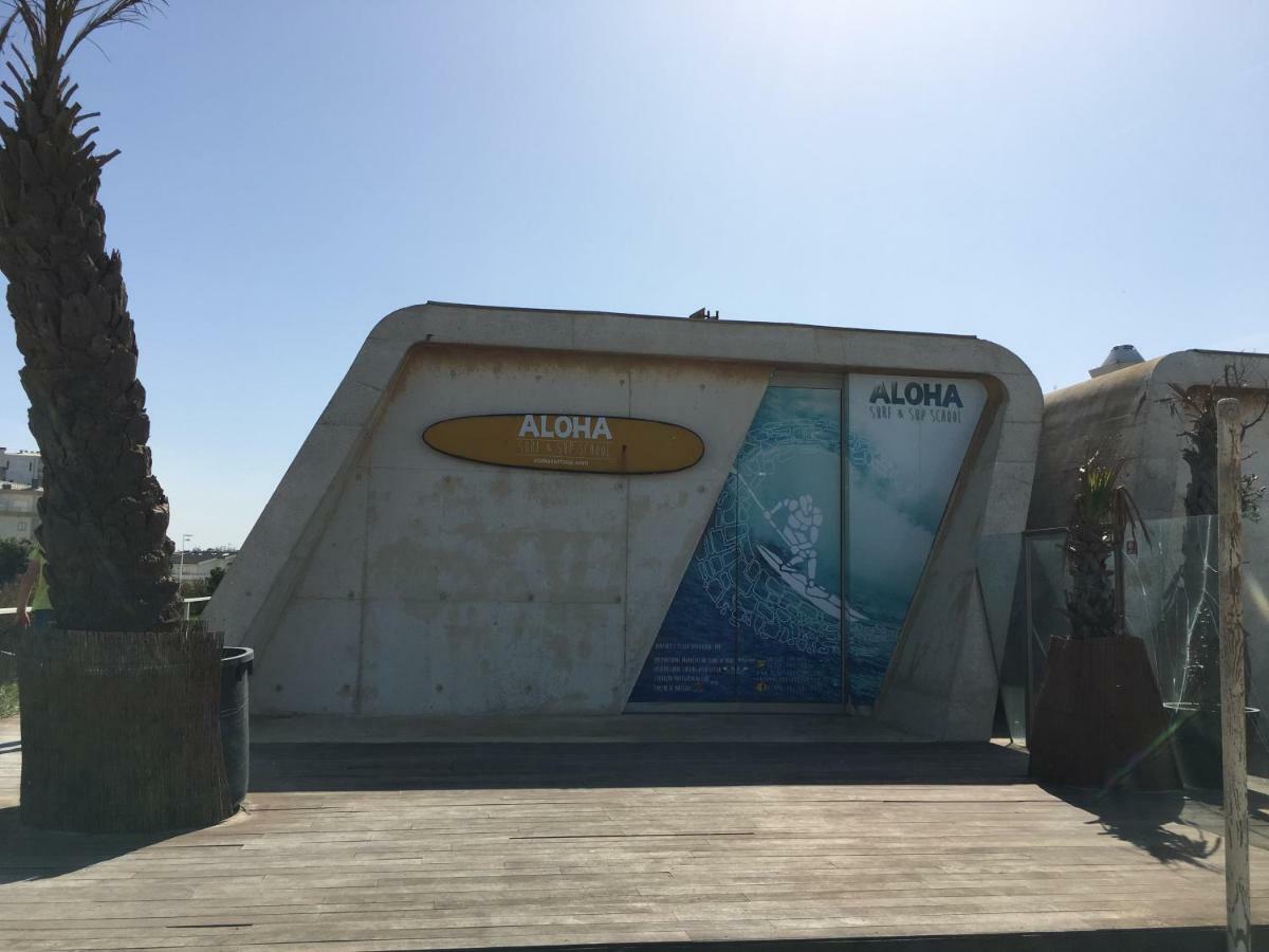 Cozy Beach Front With Rooftop Вила-ду-Конди Экстерьер фото